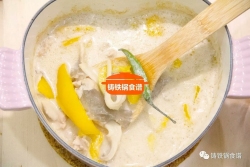 Tom Kha Gai 泰式椰汁鸡汤