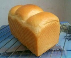 不加蛋的牛奶吐司