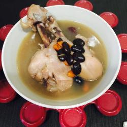 黑豆鸡汤