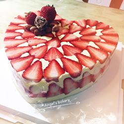 Fraisier Strawberry Cake 法式芙蕾杰草莓蛋糕