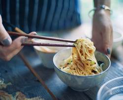 简单快手葱油面