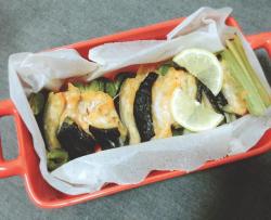三文鱼腩边烤蔬菜