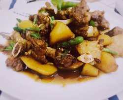 土豆烧排骨