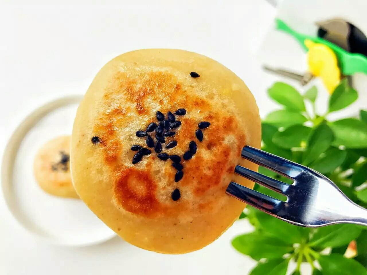 宝宝辅食:苹果栗子饼—苹果清甜,加上栗子的粉糯和香味,怎么也吃不够哦12M