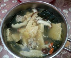 海带冻豆腐汤