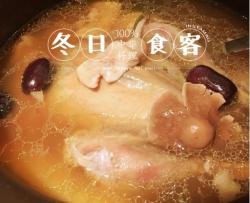 姬松茸花胶煲鸡汤