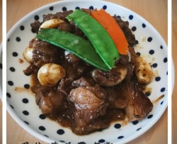 黑椒蒜子牛肉粒