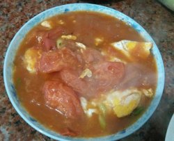 家常西红柿炒蛋汤