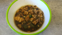 黄焖鸡