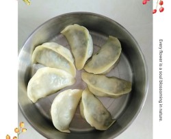 香菇小白菜蒸饺