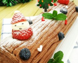 圣诞主题树桩蛋糕卷
