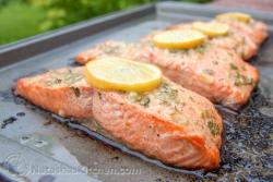 Baked Salmon with Garlic and Dijon 蒜香芥末烤三文鱼