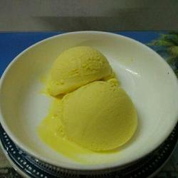 不用加蛋的……芒果椰子冰淇淋