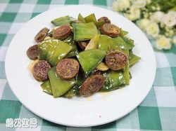 家常小菜——腊肠炒扁豆