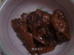 可乐鸡翅--用电饭锅简单就可以做哦