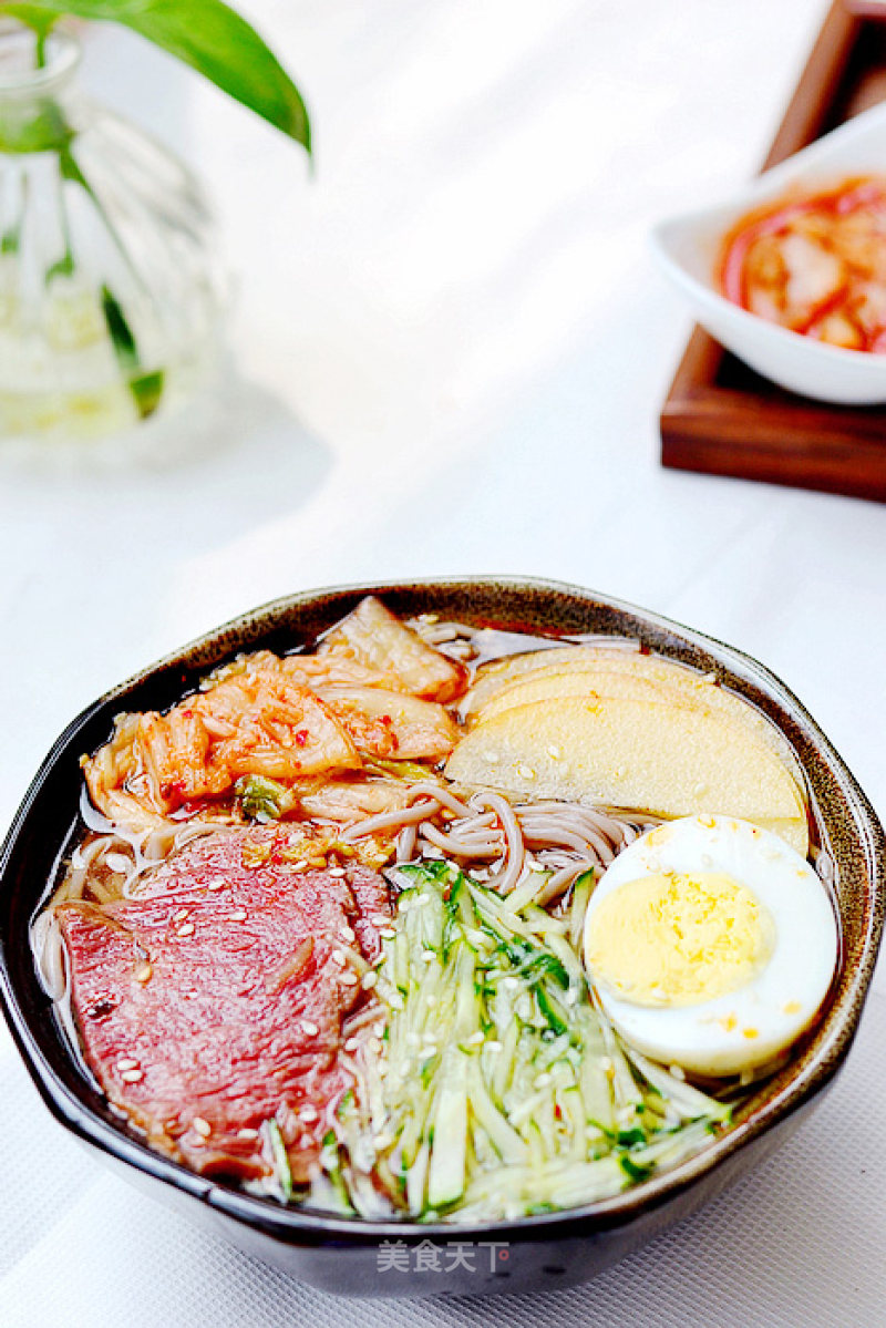 为炎热夏季做道酸甜开胃面食——荞麦冷面