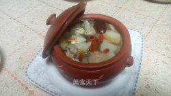 汽锅鸡（天麻汽锅鸡）——云南的特色菜