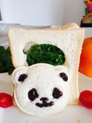 甜甜熊猫三明治