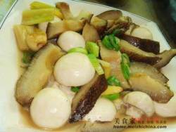 葱烧海参烩口蘑