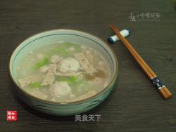 尖米丸汤：醇香鲜美的夏日主食