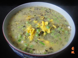酸菜豌豆鸡蛋汤
