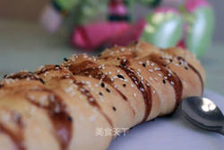 手工揉面－毛毛虫面包－直接法