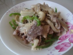 蘑菇炒肉片