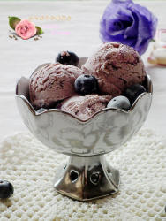 【夏日的清凉---客浦ICE1510 冰淇淋机】----蓝莓果粒冰淇淋