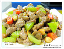 蚝油牛肉粒