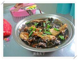 稚鸡木耳汤