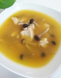 蟹味菇排骨汤