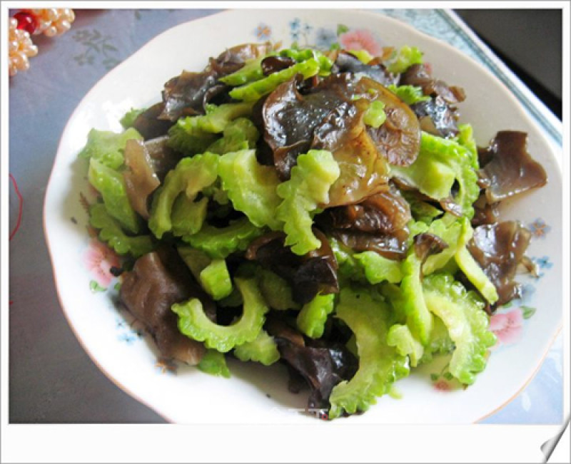 苦瓜木耳炒