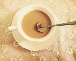 【私房鸳鸯奶茶】--香浓幼滑萦绕舌尖三种味道下午茶