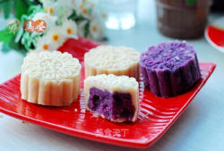 夏秋凑热闹--------芸豆紫薯糕