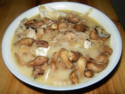 鱼头香菇汤