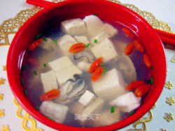 海蛎青蛤豆腐汤