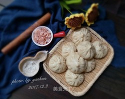 磷虾芹菜包