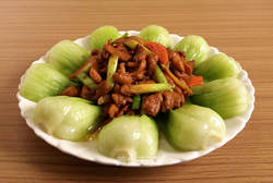 油菜鸡腿肉