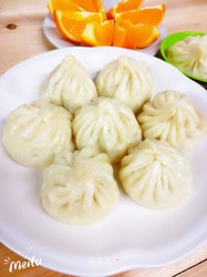 发面小笼包