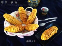 #第四届烘焙大赛暨是爱吃节#黑胡椒香肠面包