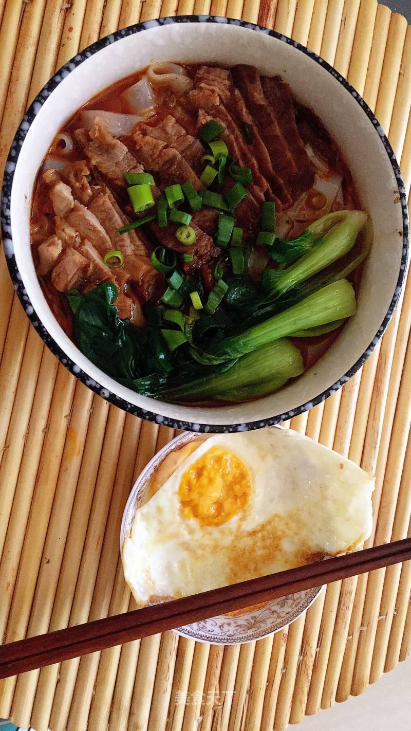 牛肉米粉