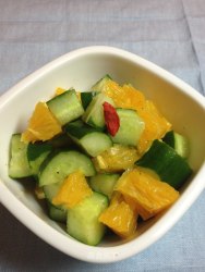 黃瓜柳橙沙拉【傳統的沙拉】 新鮮嚐【雙色沙拉】