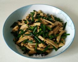 韭苔炒豆干