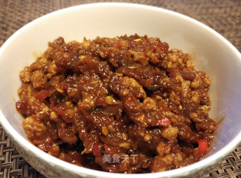 辣椒肉酱