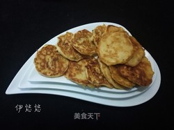 剩面条大变身一一煎饼