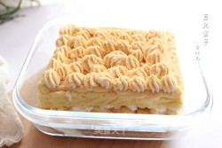 #第四届烘焙大赛暨爱吃节#网红豆乳蛋糕盒子