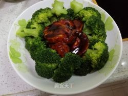 蚝汁杏鲍菇扣西兰花