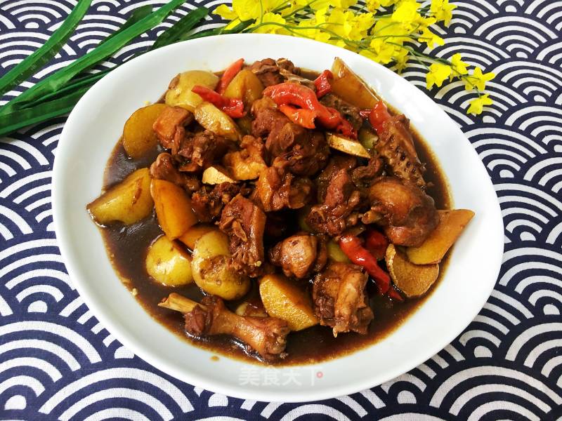 土豆烧鸭腿