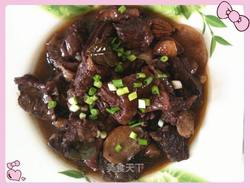 红酒炖牛肉