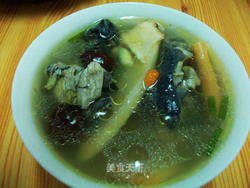 归乌鸡汤